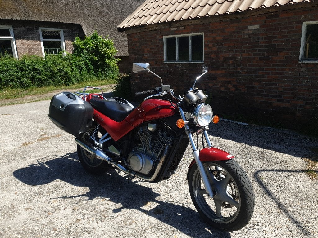 Suzuki VX800 - met koffers, Motoren, Cardan-aandrijving, 2 cilinders, 805 cc, Gebruikt