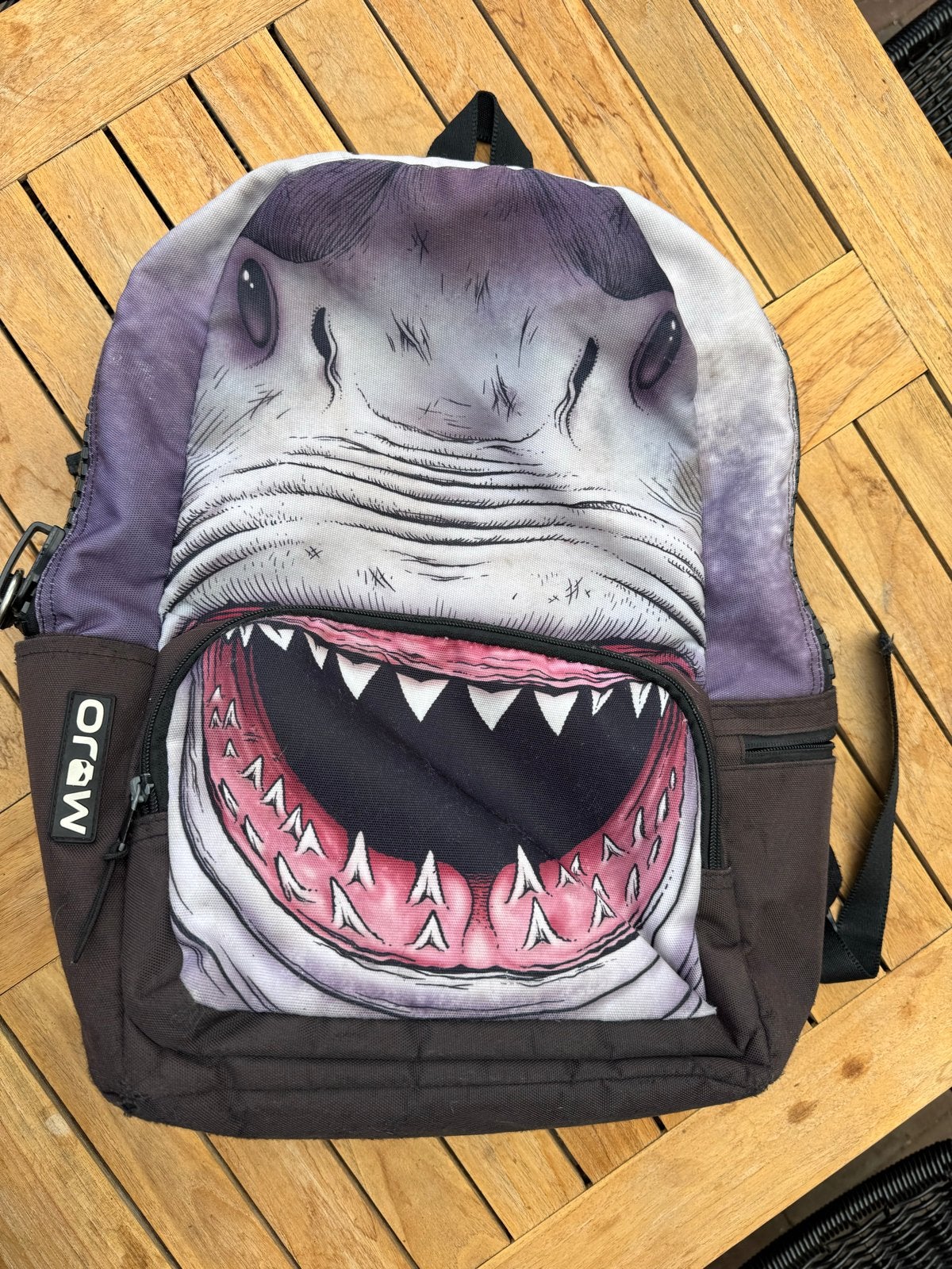 Mojo Rugtas met Haaienprint - Uniek en Stoer Design, Gebruikt, 25 tot 40 cm, 30 tot 45 cm, Ophalen