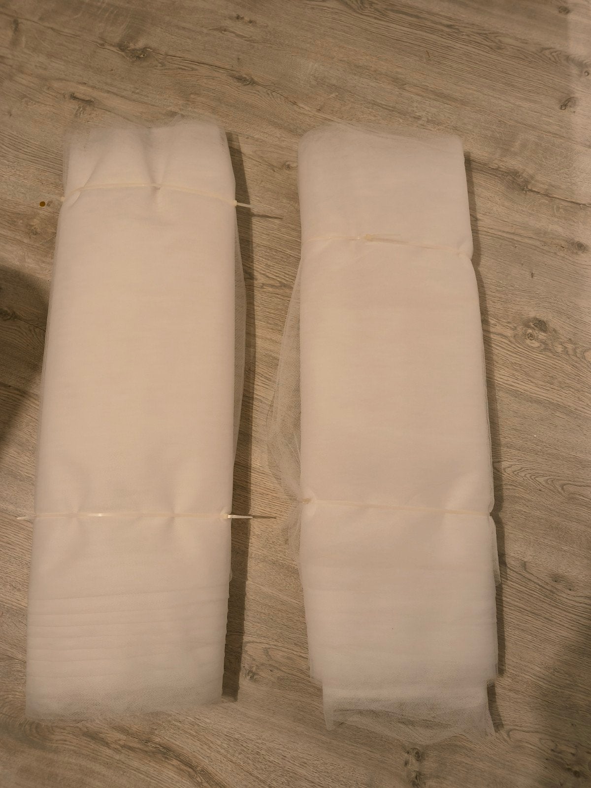 Witte Tule voor Bruiloft Styling - Ongeveer 50 Meter, Overige materialen, Gebruikt, Wit, 200 cm of meer