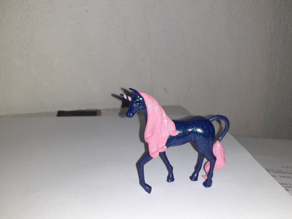 Eenhoorn roze blauw, 6 cm, Verzenden, Gebruikt, Paard, Beeldje of Figuurtje