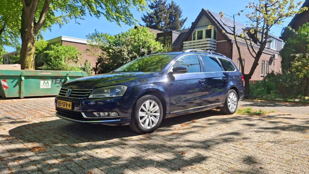Volkswagen Passat 1.4 TSI 90KW Variant DSG 2010 Blauw VOL, Auto's, Euro 5, Stof, Zwart, Navigatiesysteem