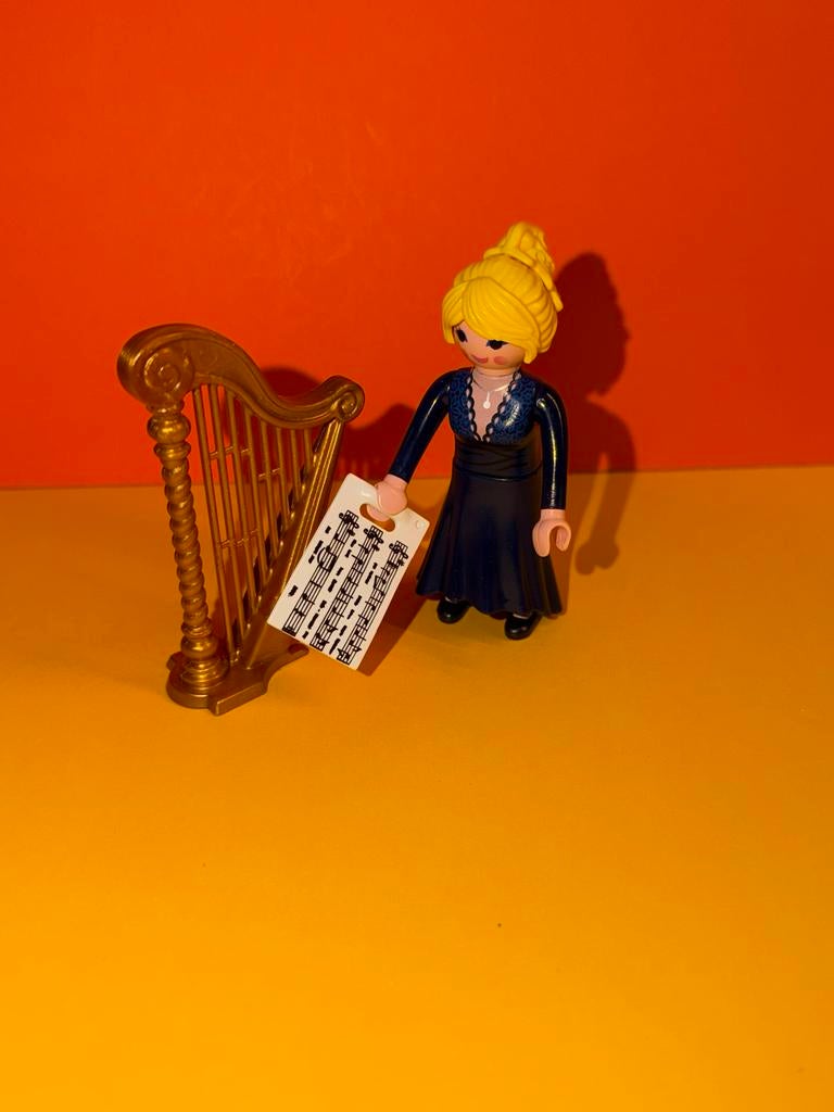 Feb 982: playmobil: dame met harp, Ophalen of Verzenden, Zo goed als nieuw, Los playmobil