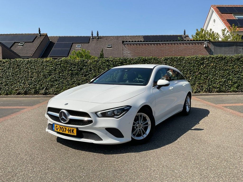 Mercedes-Benz CLA 180 136pk 7G-DCT 2019 Wit, Auto's, 136 pk, 4 cilinders, Leder en Stof, Wit