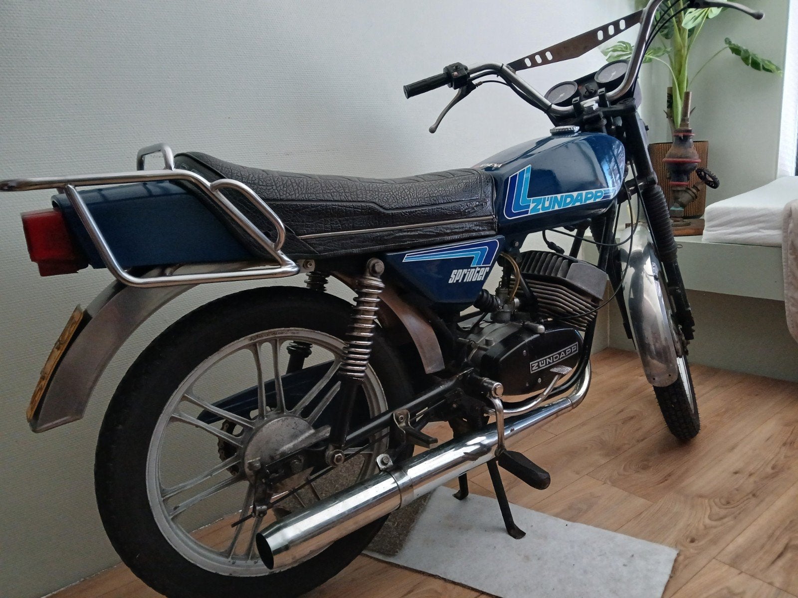 zundapp 448-05 4 voet 1981 met kenteken, Fietsen en Brommers, Brommers | Zundapp, Ophalen, Overige modellen