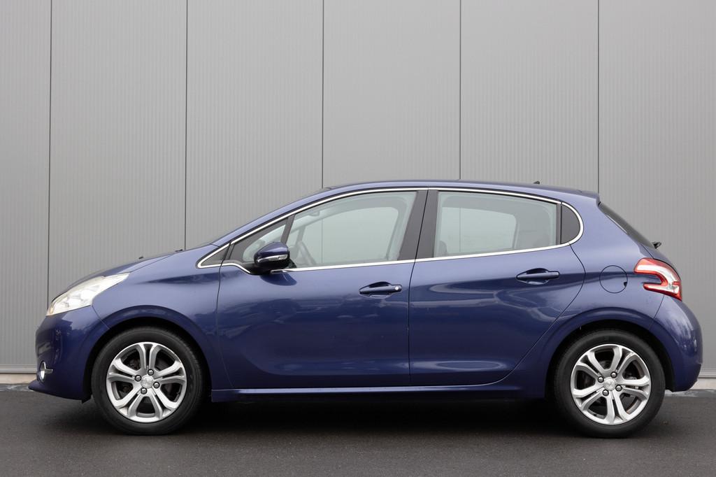 Peugeot 208 1.6 VTi Allure | TREKHAAK | CLIMATE | STOELVERWA, Voorwielaandrijving, Euro 5, Stof, Gebruikt