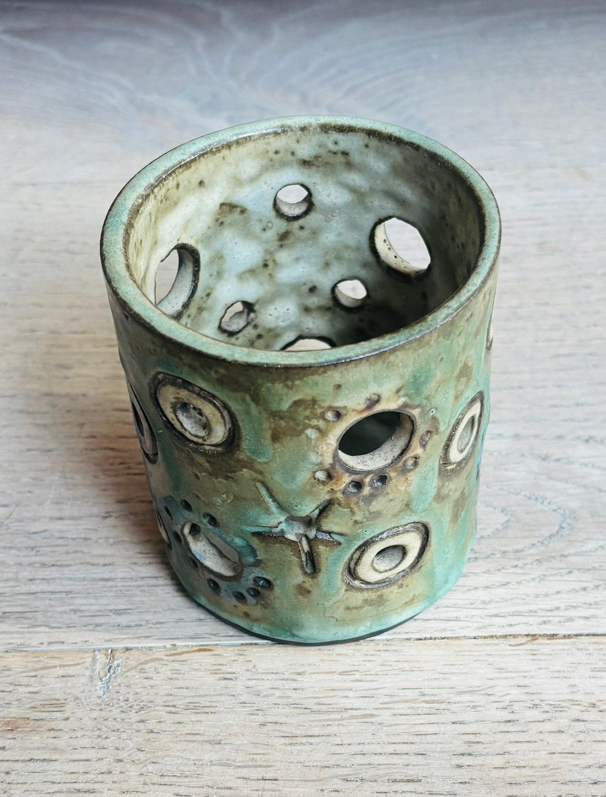 Keramiek kaarsenhouder van Hannie Mein, Antiek en Kunst, Ophalen of Verzenden, Groen, Kandelaar, Handgemaakt