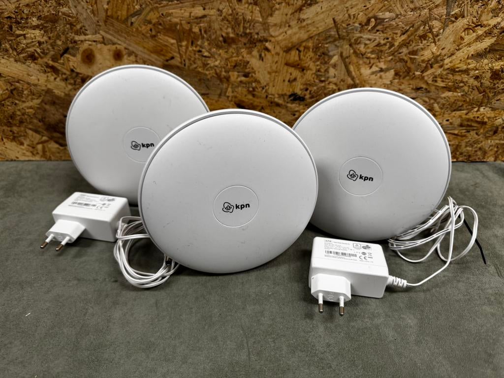 Set van 3 KPN SuperWifi punten incl. adapters Mesh - ReK4, Computers en Software, WiFi-versterkers, Ophalen of Verzenden, Zo goed als nieuw