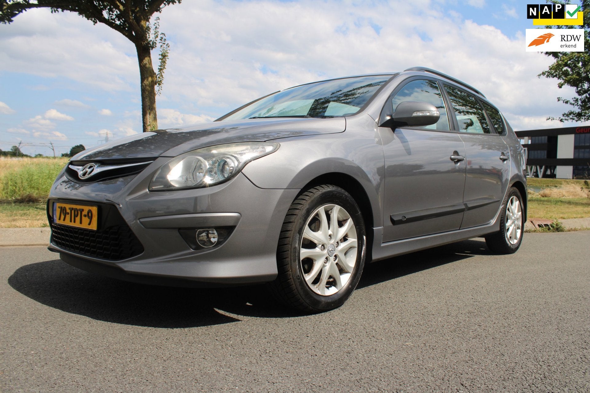 Hyundai I30 CW Climate Control 1.4i i-Motion, Voorwielaandrijving, Euro 5, Gebruikt, 4 cilinders