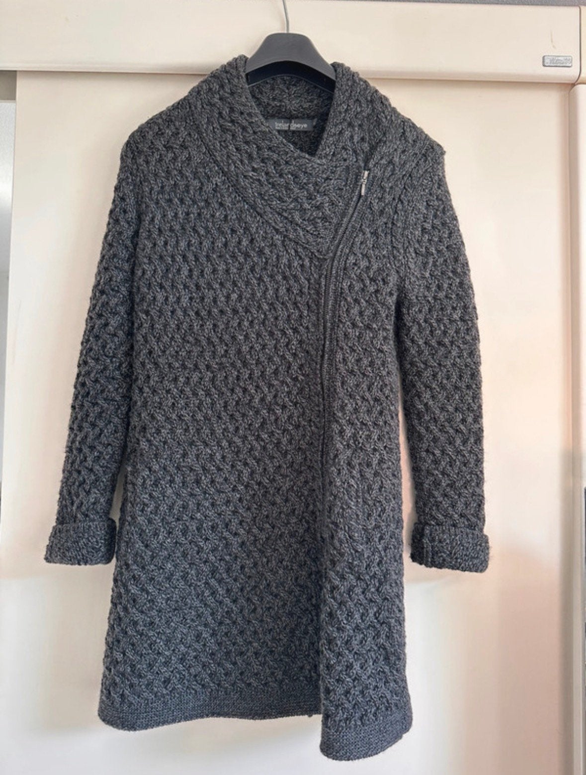 Lang vest Irelandseye, Ophalen of Verzenden, Zo goed als nieuw, Maat 42/44 (L), Grijs