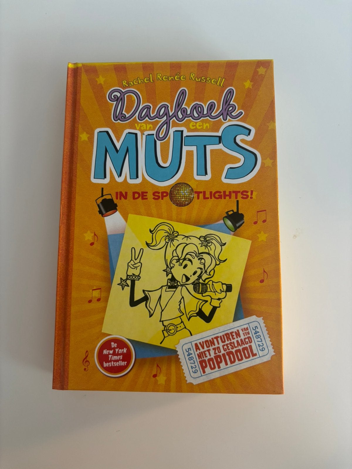 Het Dagboek van een muts, Ophalen of Verzenden, Zo goed als nieuw, Fictie