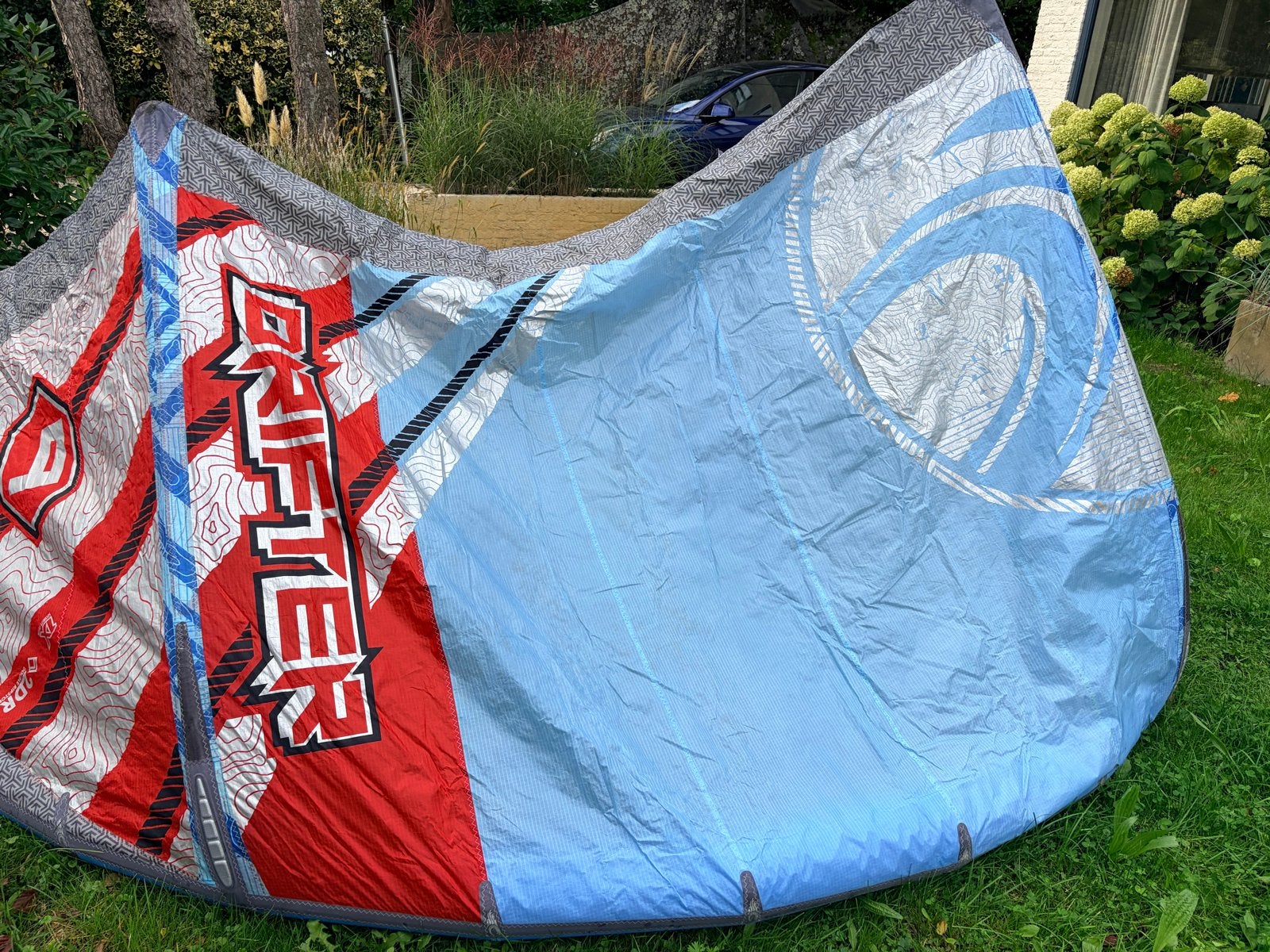 Cabrinha Drifter Kite 9m, Watersport en Boten, Ophalen, Geen board, Zo goed als nieuw, Kite
