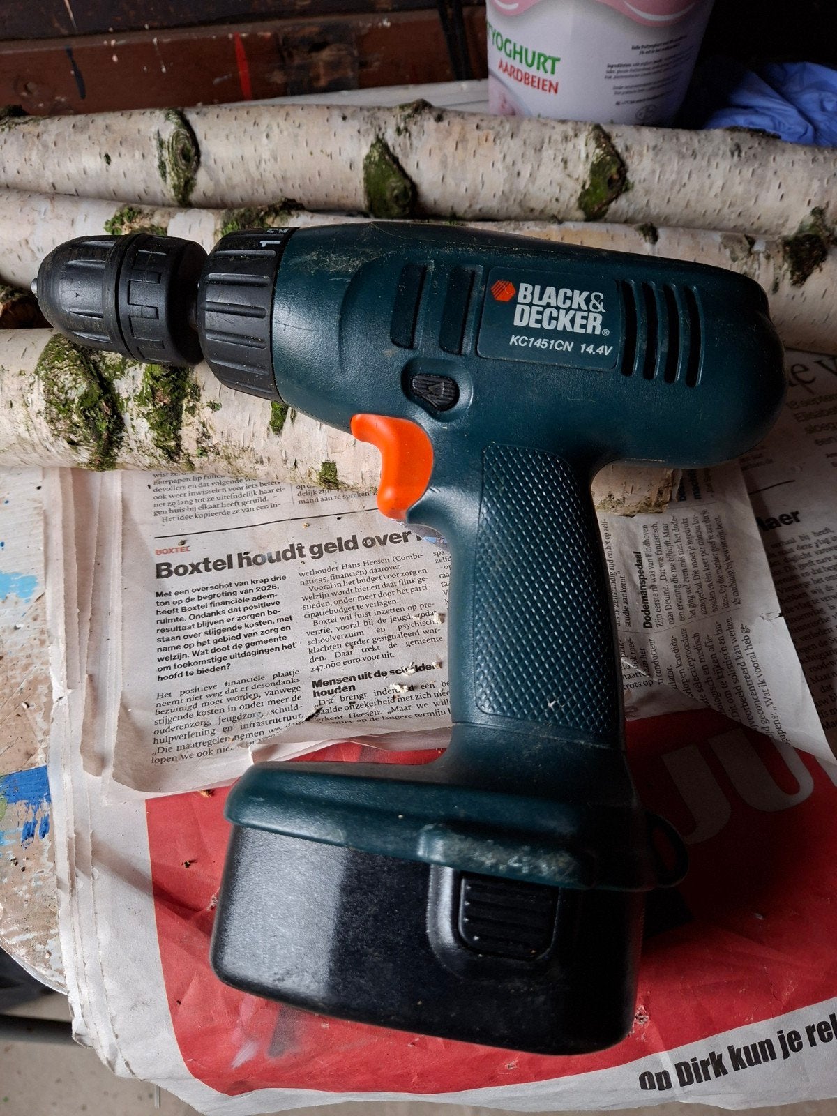 Black & Decker Accuboormachine KC1451CN 14.4V met lader, Gebruikt, Variabele snelheid, Ophalen of Verzenden, Boor- en Schroefmachine