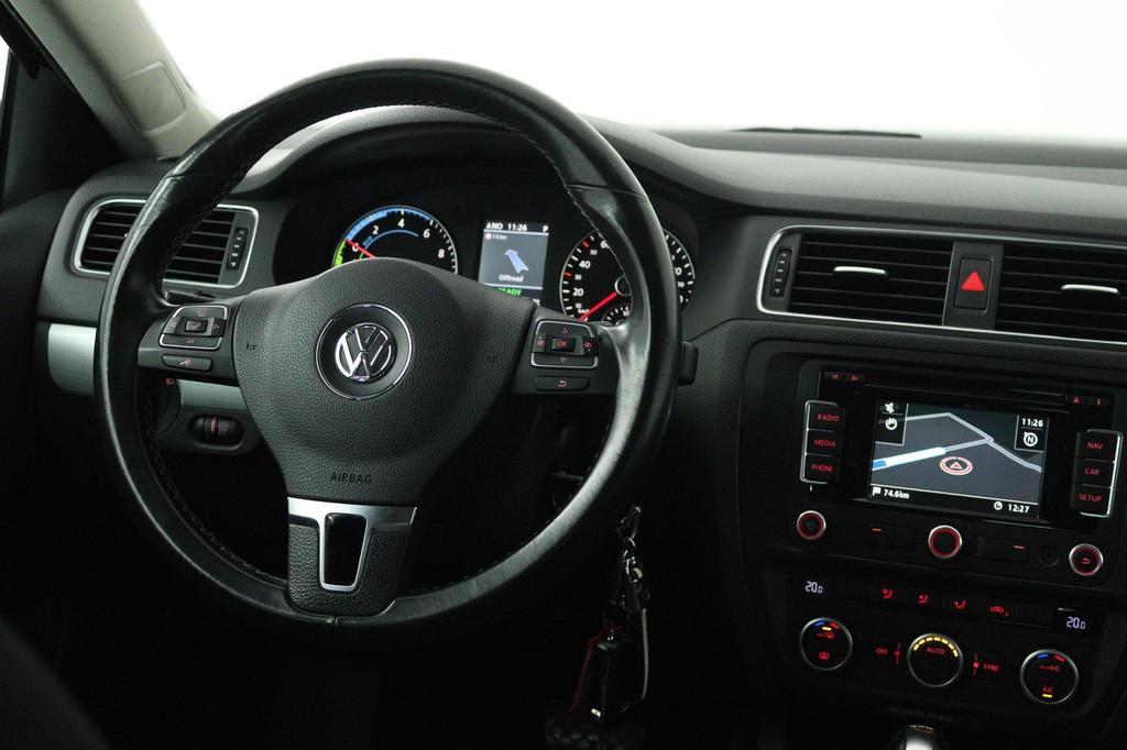 Volkswagen Jetta 1.4 TSI Hybrid Highline (ACHTERUITRIJCAMERA, Auto's, Volkswagen, Stof, Gebruikt, 4 cilinders, 150 pk