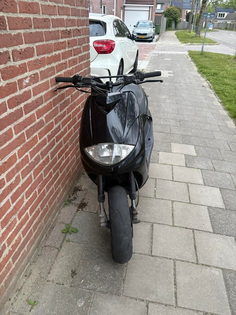 Peugeot vivacity DD 50 cc Brom, Fietsen en Brommers, Scooters | Peugeot, Gebruikt, Overige modellen, Maximaal 45 km/u, Tweetakt