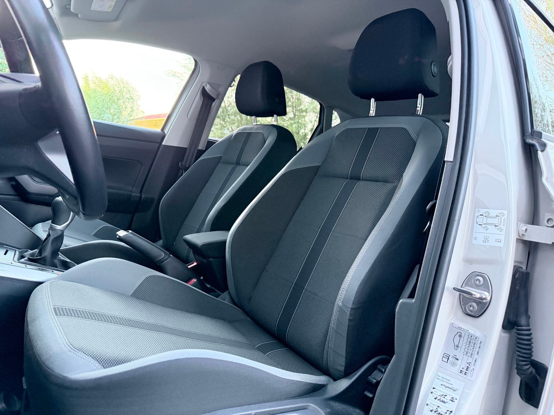 Foto 11 van Volkswagen Polo 1.0 TSI Style IQ.Light/Camera/AppleCar
