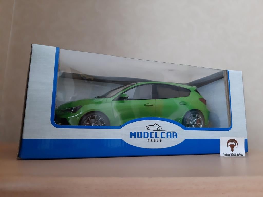 Ford Focus ST 2022 Groen van MCG 1:18, Hobby en Vrije tijd, Modelauto's | 1:18, Overige merken, MCG, Auto, Nieuw