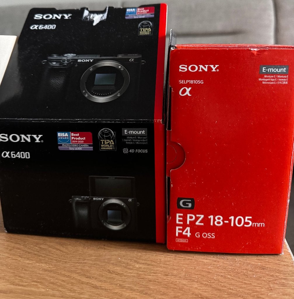 Sony A6400 + 18-105mm F4 G OSS – E-mount – Complete Set, Ophalen, Ingebouwde flitser, Lensdop, Zo goed als nieuw