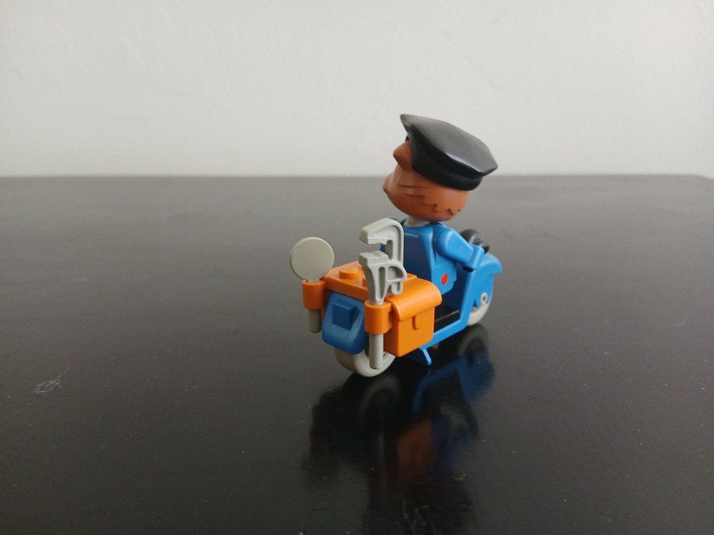 LEGO 3664 Police Station - Bertie bulldog op motorfiets, Ophalen of Verzenden, Gebruikt, Lego