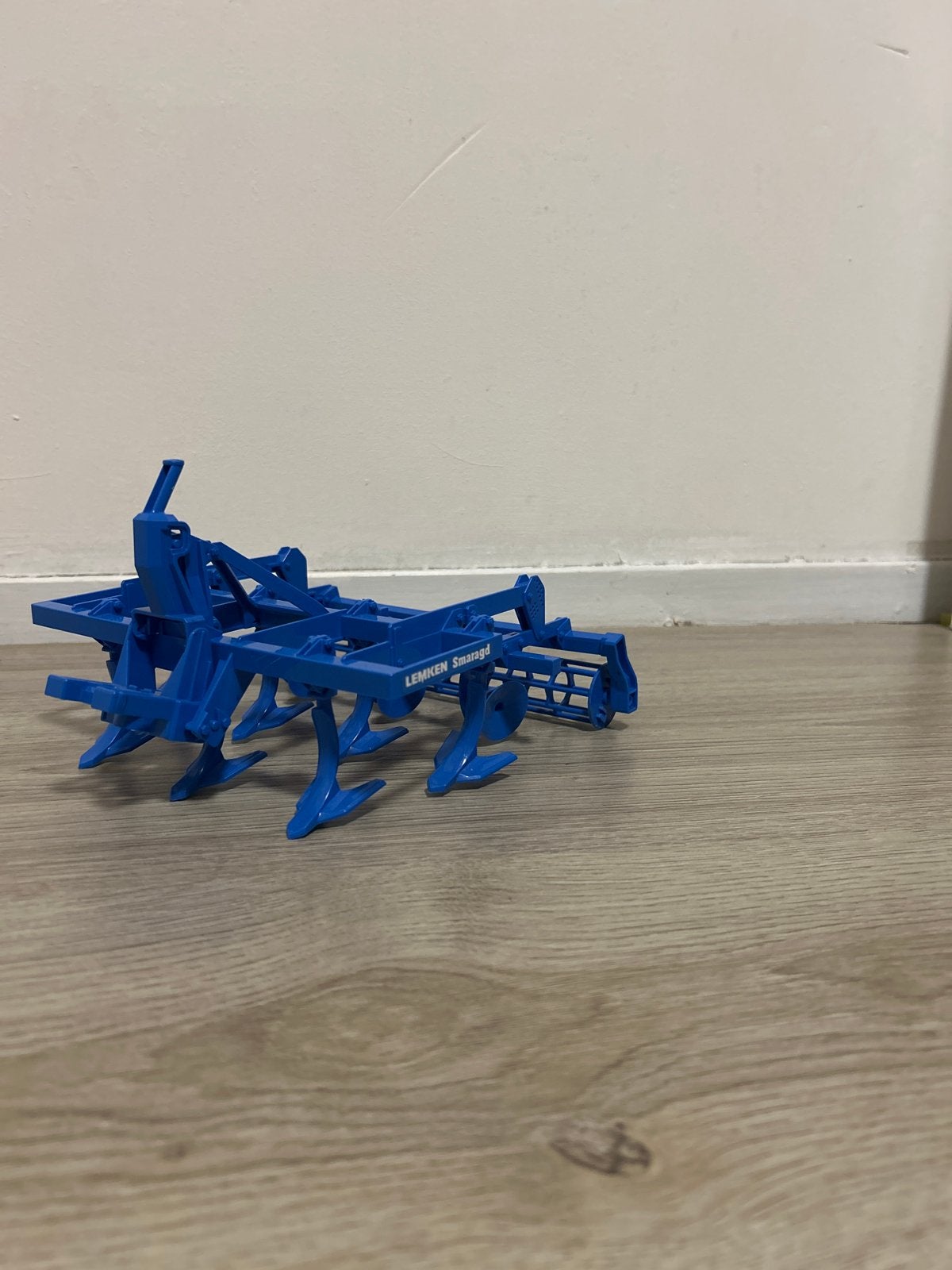 Bruder Lemken Smaragd Cultivator - Speelgoed Landbouwmachine, Ophalen of Verzenden, Zo goed als nieuw