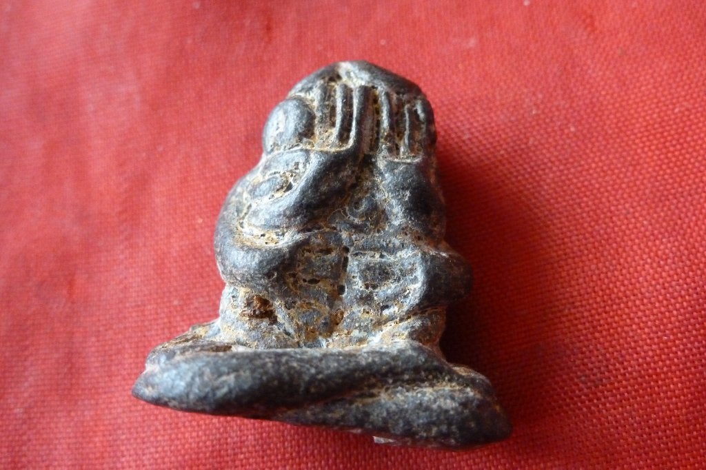 Thaise amulet - Pid Taa (closed eyes) brons 3,5 cm 25 gram, Sieraden, Tassen en Uiterlijk, Kettinghangers, Overige materialen