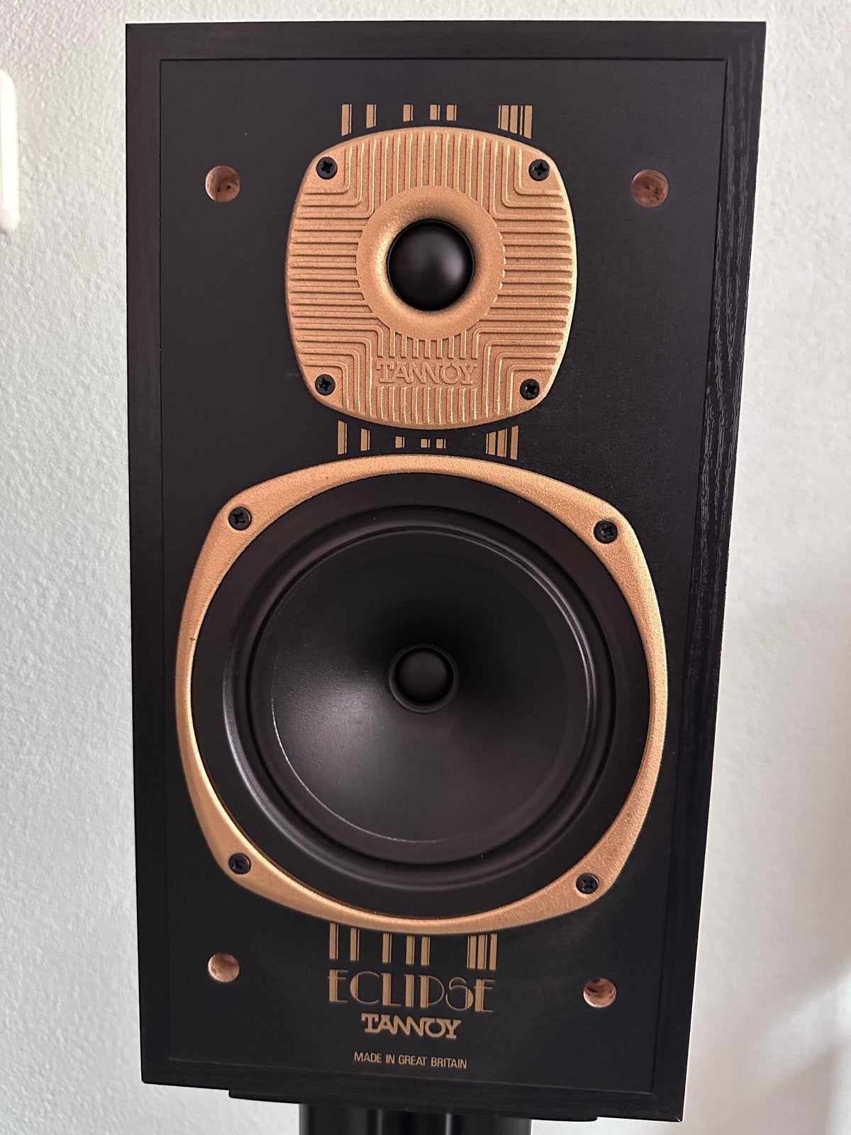 Tannoy Eclipse Luidsprekers met zelfgemaakte stands, Gebruikt, Inclusief standaarden, Boekenplank luidspreker, Ophalen
