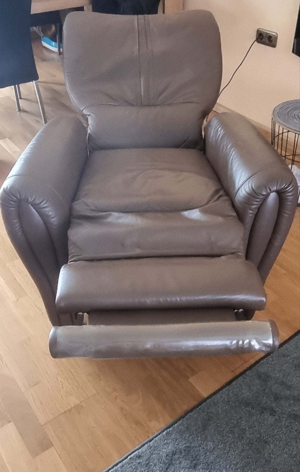 Comfortabele bruine leren relaxfauteuil met sta-op functie, Ophalen, Bruin, Leer, Eén