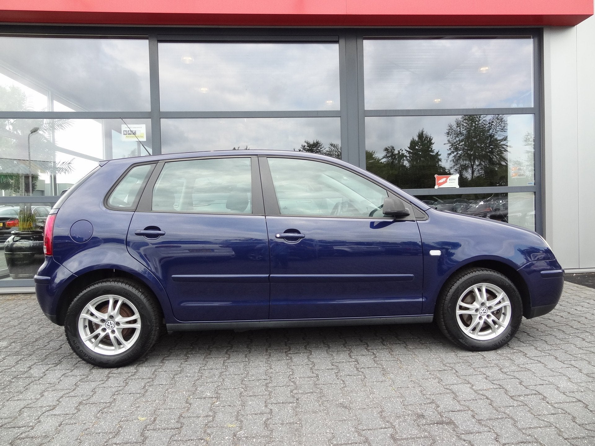 Volkswagen Polo 1.4 | 5-DRS | AIRCO | CRUISE | NL-AUTO | TRE, Voorwielaandrijving, 4 cilinders, Blauw, Origineel Nederlands
