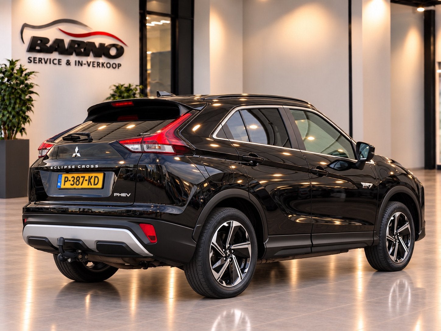 Mitsubishi Eclipse Cross 2.4 PHEV Intense+ Camera 188PK, Auto's, Automaat, 188 pk, 4 cilinders, Met garantie (alle)