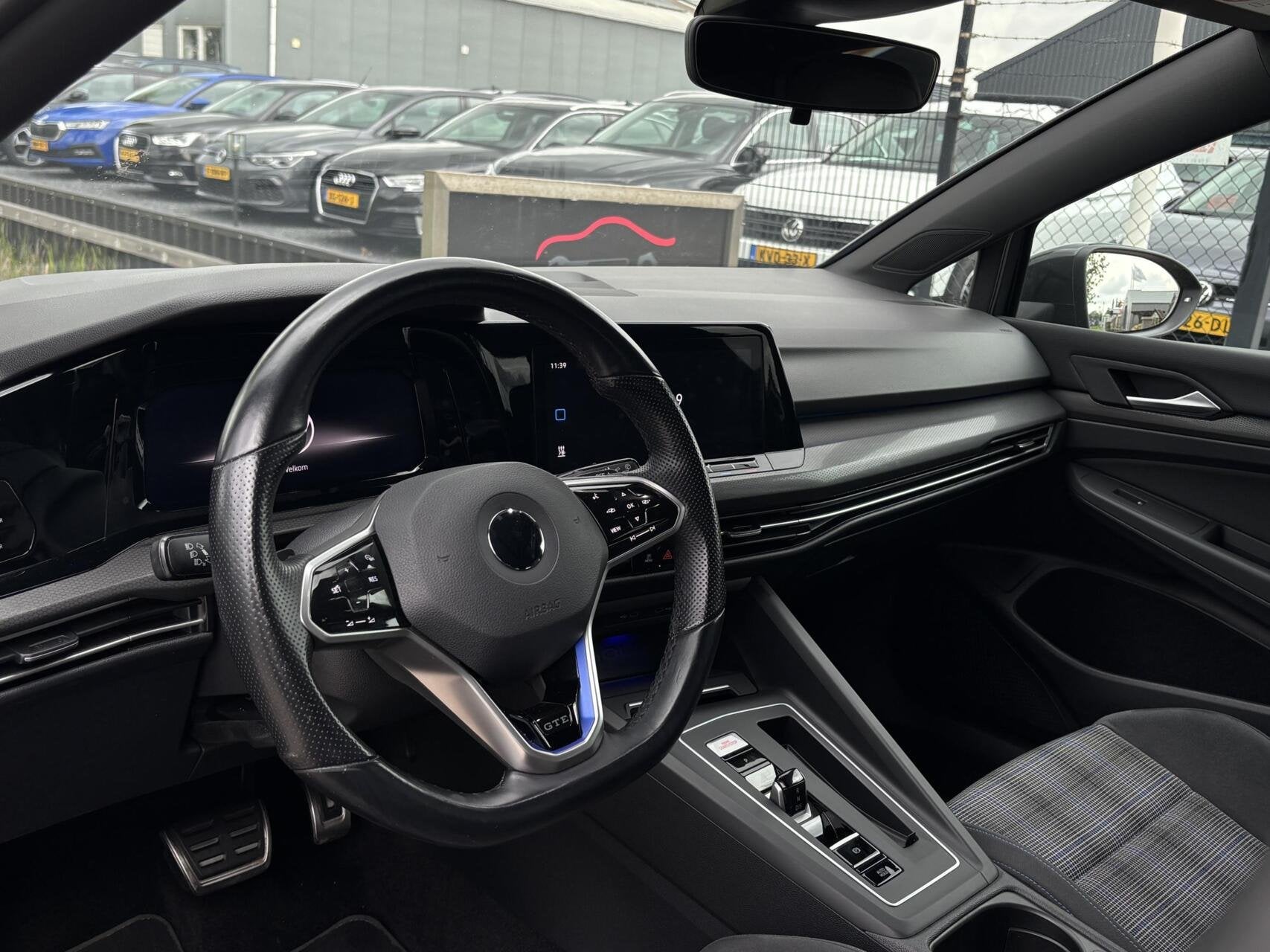 Volkswagen Golf 1.4 eHybrid GTE 245pk Urano grey, Auto's, Dealer onderhouden, Gebruikt, Euro 6, 4 cilinders