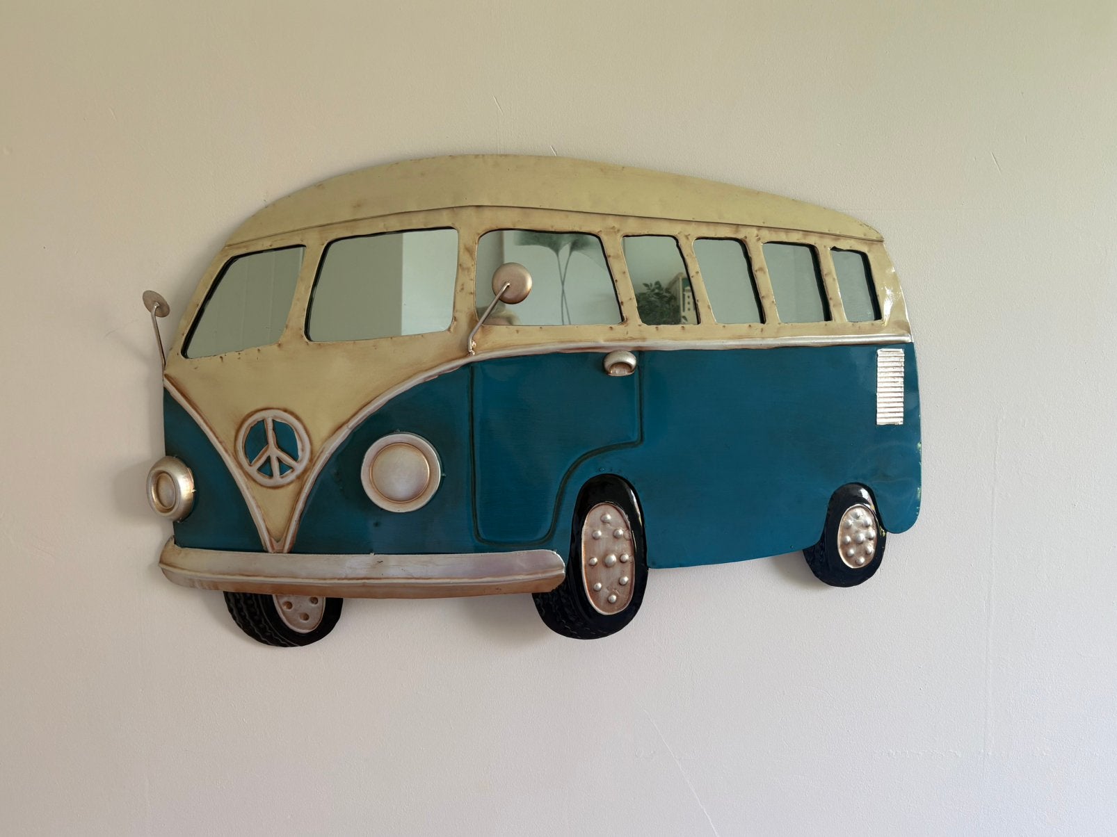 Leuke volkswagen voor aan de muur 80x43 cm, Hobby en Vrije tijd, Modelauto's | 1:43, Ophalen, Zo goed als nieuw, Auto, Overige merken