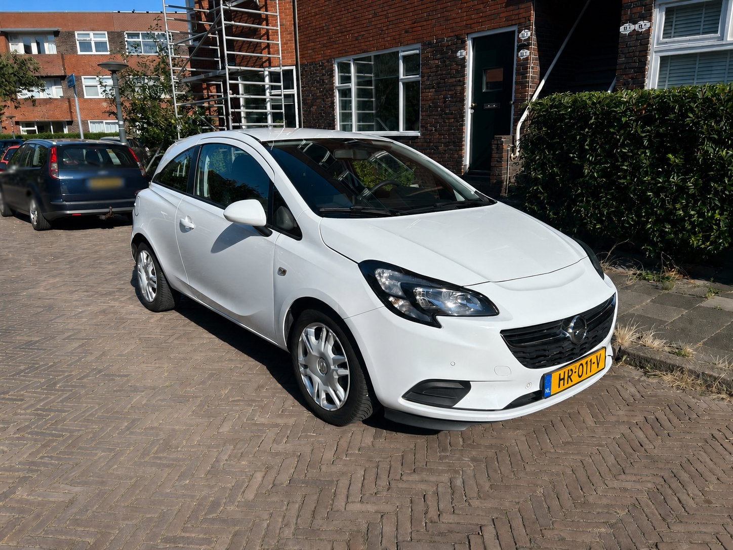 Opel Corsa 1.3CDTI 70KW/95PK 3D Aut5 2015 Wit, Auto's, Opel, Stof, Zwart, Wit, Origineel Nederlands