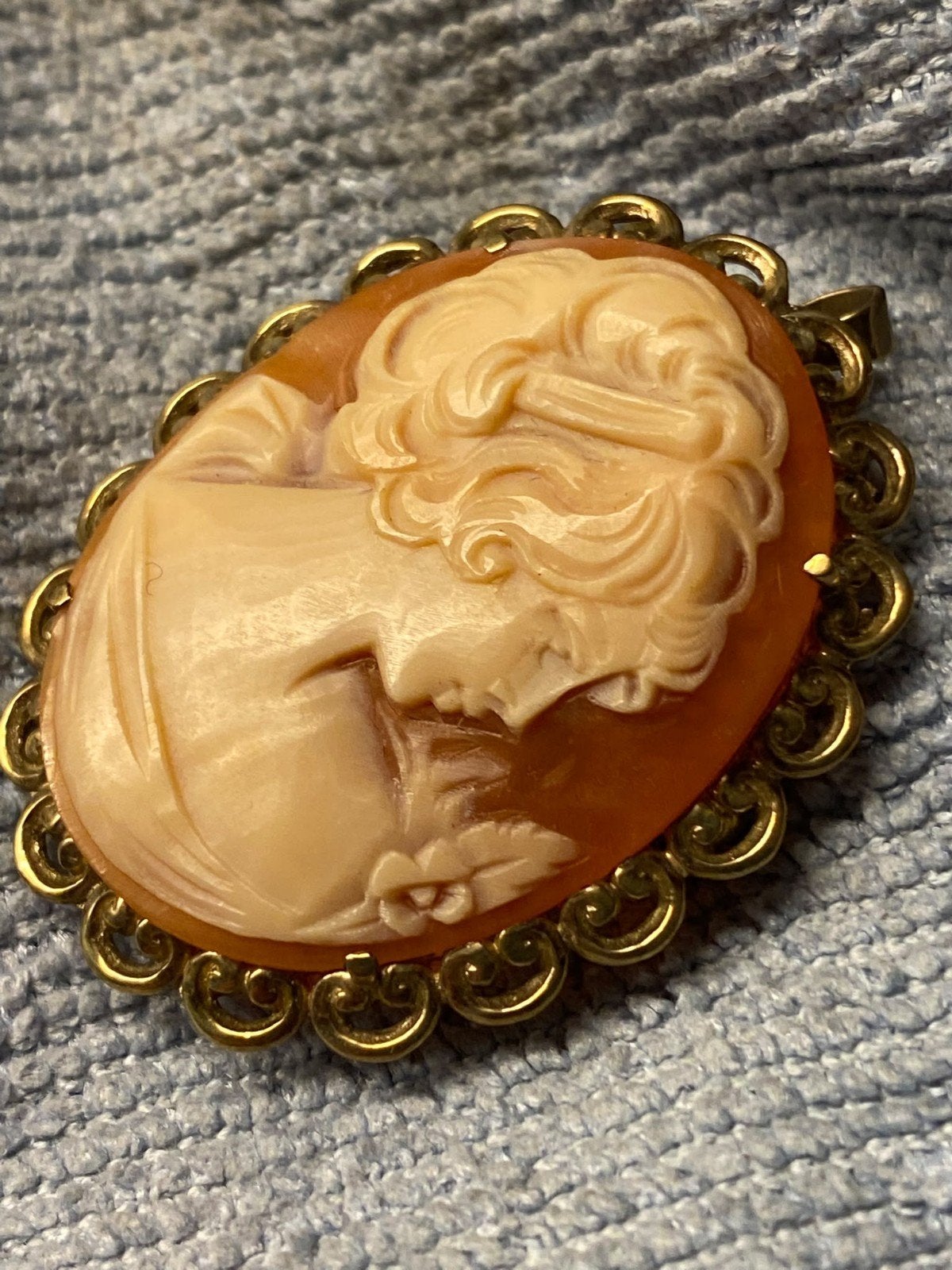 Geel gouden camee kettinghanger, Verzenden, Goud, Hanger
