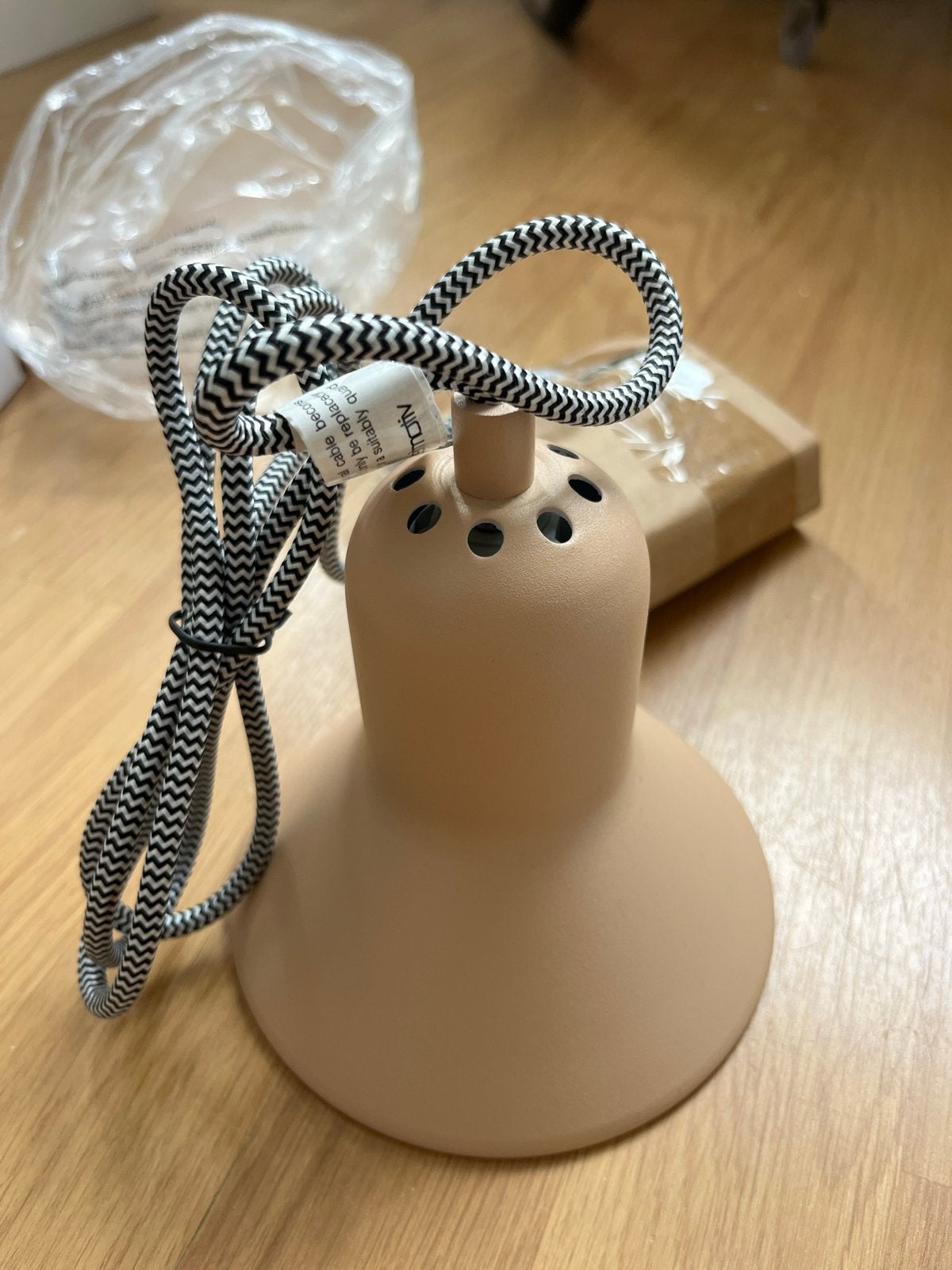 Leitmotiv hanglamp Slender - Nieuw in doos, Ophalen, Nieuw, Metaal, E27 (groot)