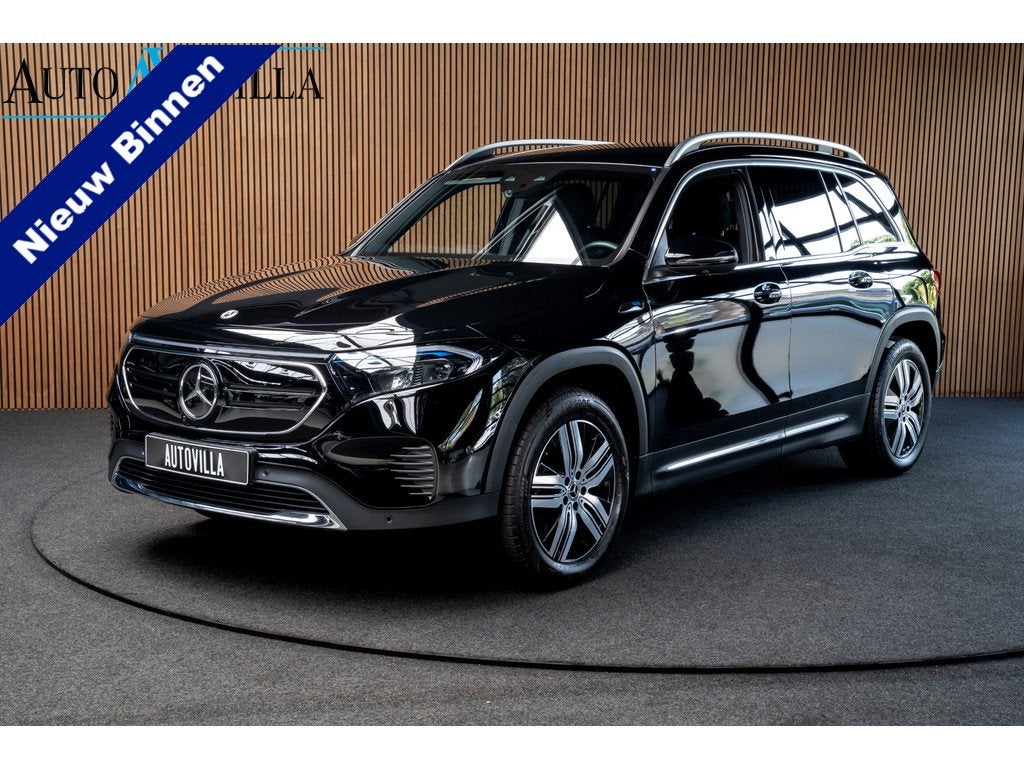 Mercedes-Benz EQB 250 Leer Navi 360° Camera Stoelverwarming, Auto's, Mercedes-Benz, Automaat, Gebruikt, Leder en Stof, Zwart