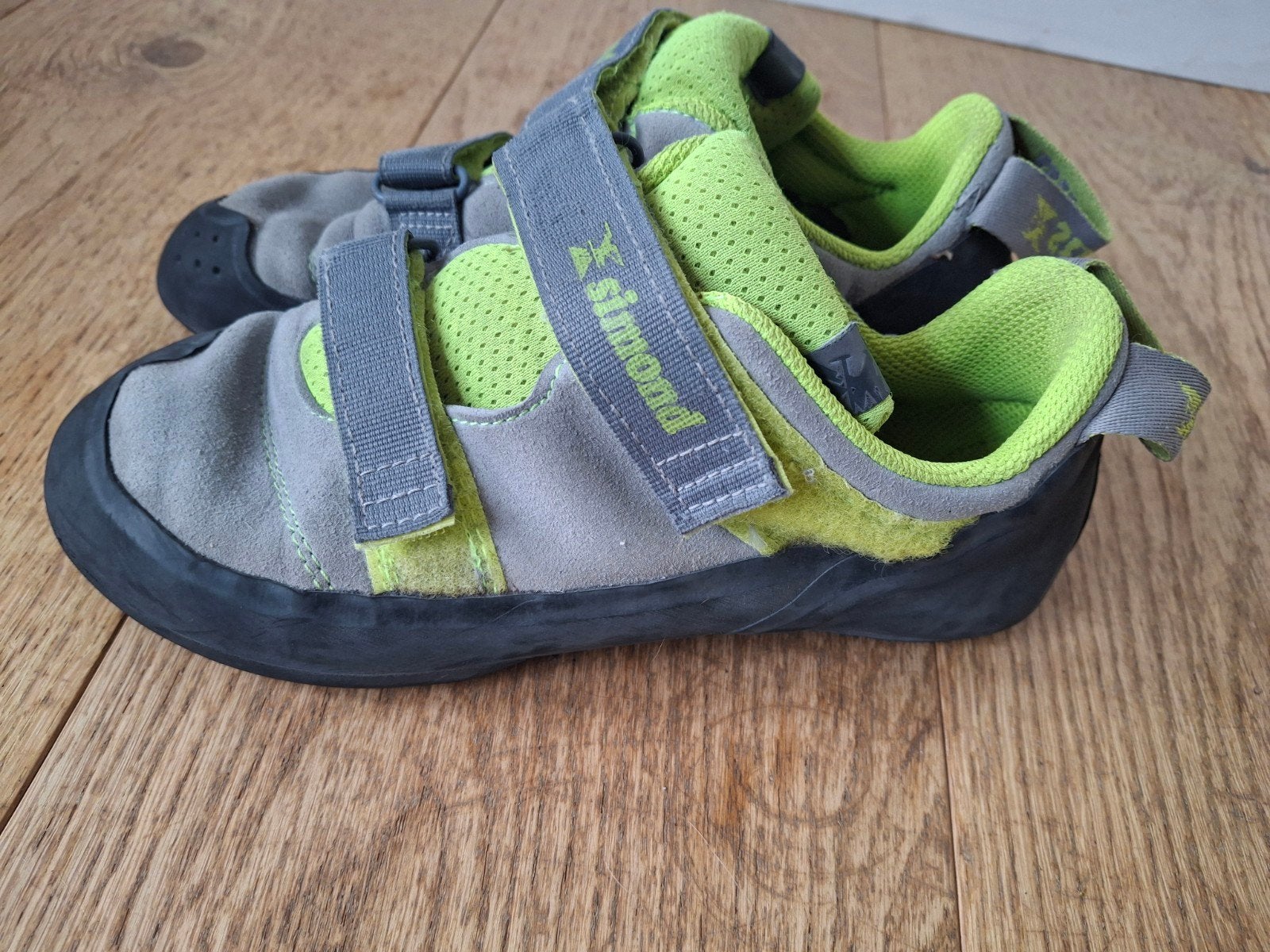 Decathlon Simond Klimschoenen klimslofjes - Maat 39, Ophalen of Verzenden, Gebruikt, Klimsportschoenen