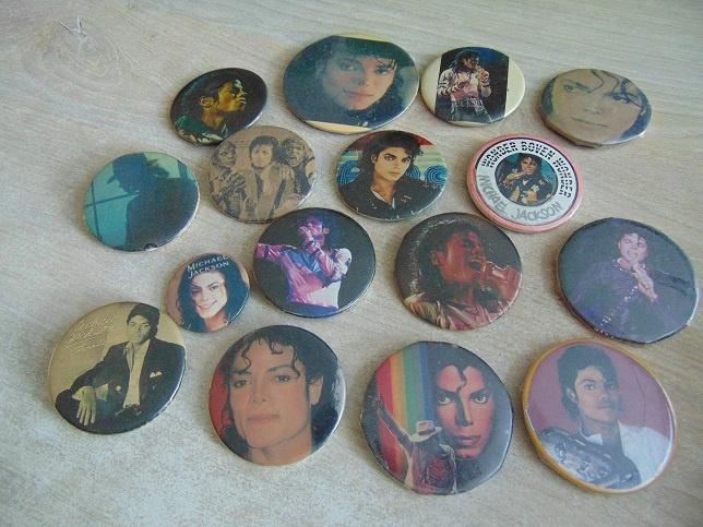 Verzameling Michael Jackson Buttons en Foto Sleutelhangers, Ophalen of Verzenden, Zo goed als nieuw