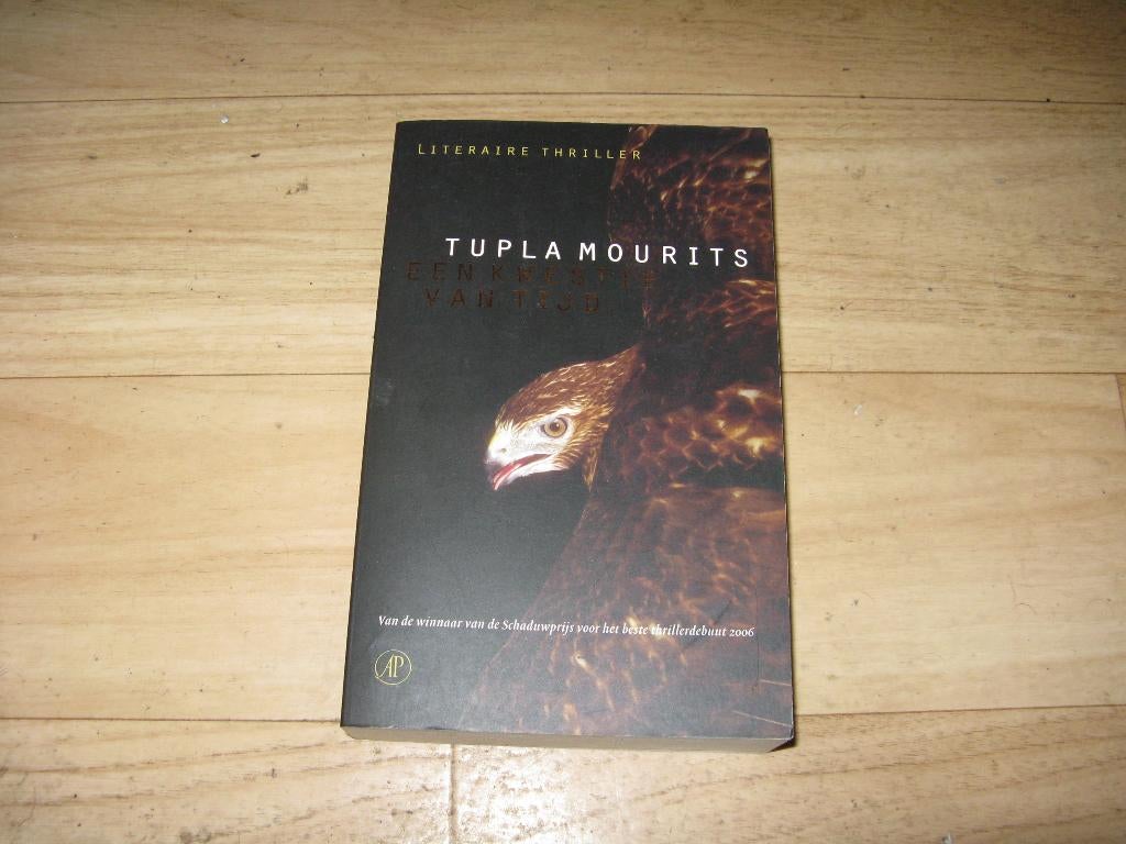 Tupla Mourits - Een kwestie van tijd, Boeken, Ophalen of Verzenden, Zo goed als nieuw