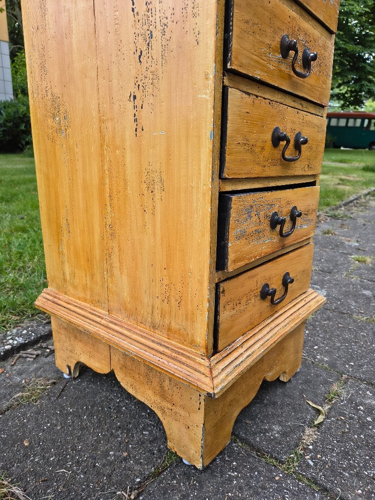 Vintage okergele ladekast / apotheker, Huis en Inrichting, Minder dan 50 cm, 5 laden of meer, 100 tot 150 cm, Ophalen of Verzenden