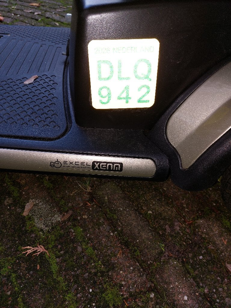 Excel Xena Demontabele scootmobiel, Ophalen, 10 km/u of minder, Excel, Zo goed als nieuw