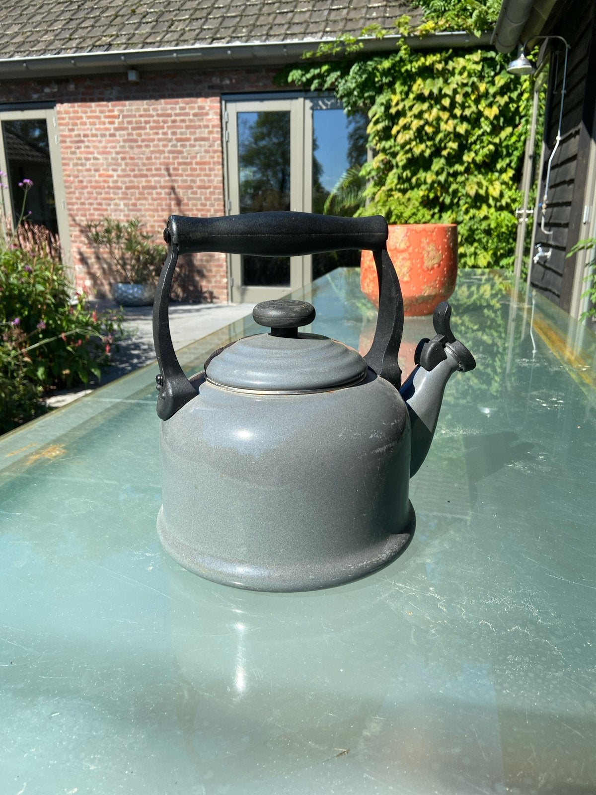 Le Creuset fluitketel - Grijs, Huis en Inrichting, Gebruikt, Metaal, Grijs, Le Creuset