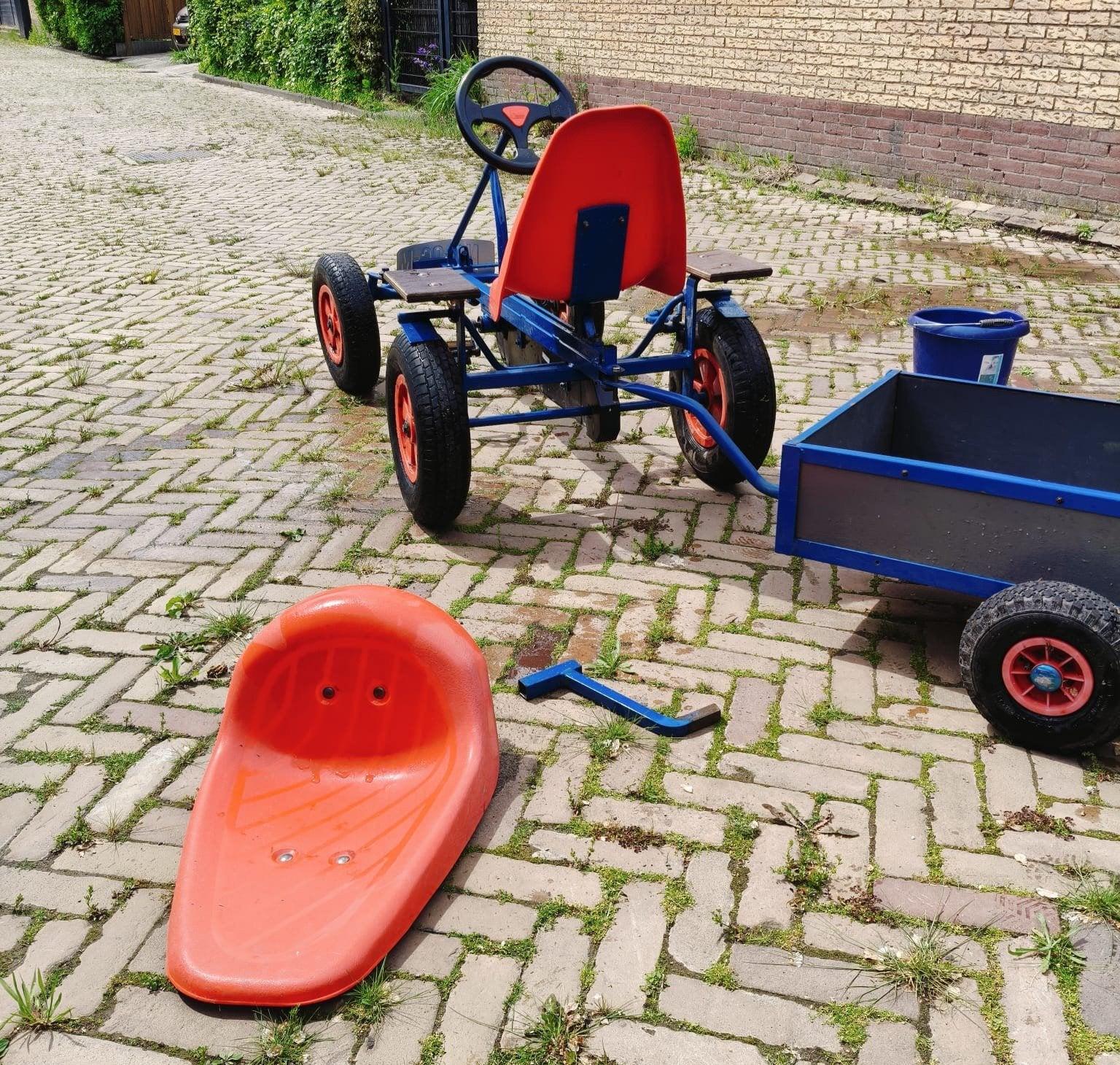 Mammoet skelter inclusief 2e zitje en aanhanger, Ophalen, Gebruikt, Mammoet, Duozit