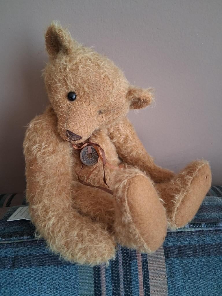 Beer, artistbear, Richland Bears, Verzamelen, Beren en Cherished Teddies, Ophalen of Verzenden, Zo goed als nieuw, Stoffen beer