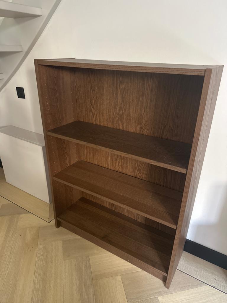 Nette IKEA Billy boekenkast (oude walnoot kleur), Ophalen, Met plank(en), Gebruikt, 100 tot 150 cm