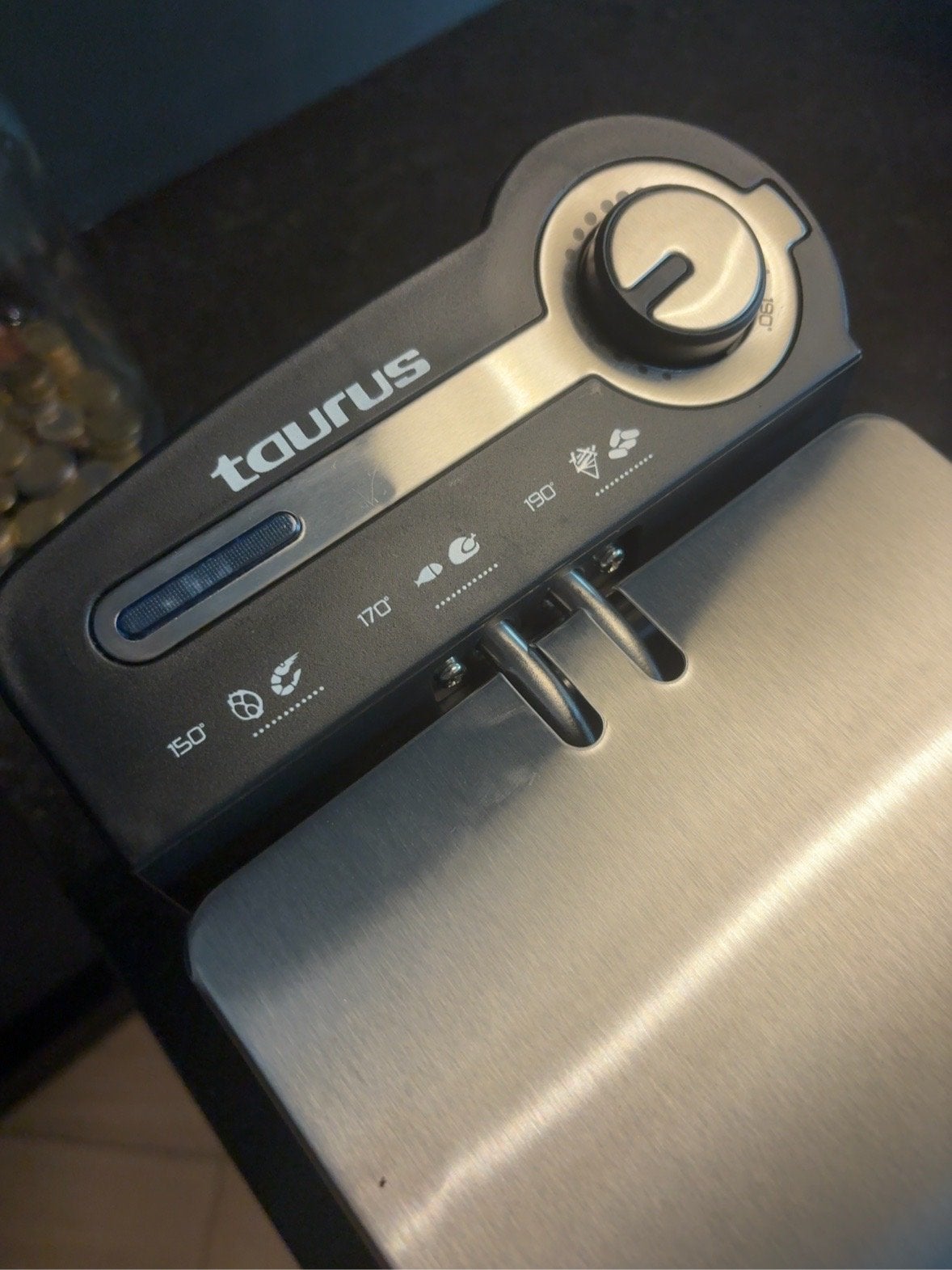 Taurus Professional 4 Friteuse - Zo goed als nieuw, 3 tot 4 liter, Ophalen, Zo goed als nieuw, Uitneembare binnenpan