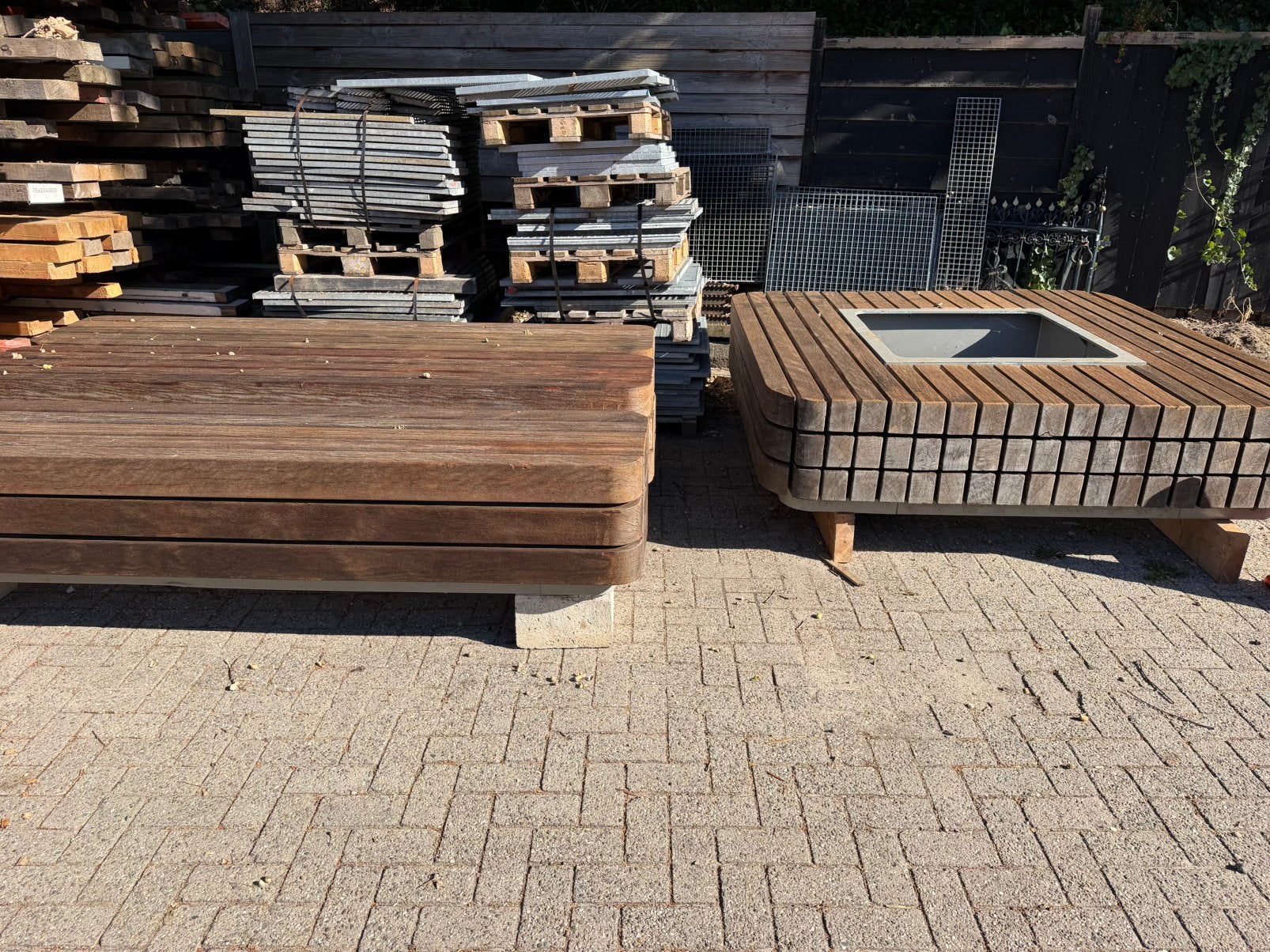 Robuuste houten plantenbakken inclusief 3 banken, Tuin en Terras, Ophalen, Gebruikt, Vierkant, Balkon