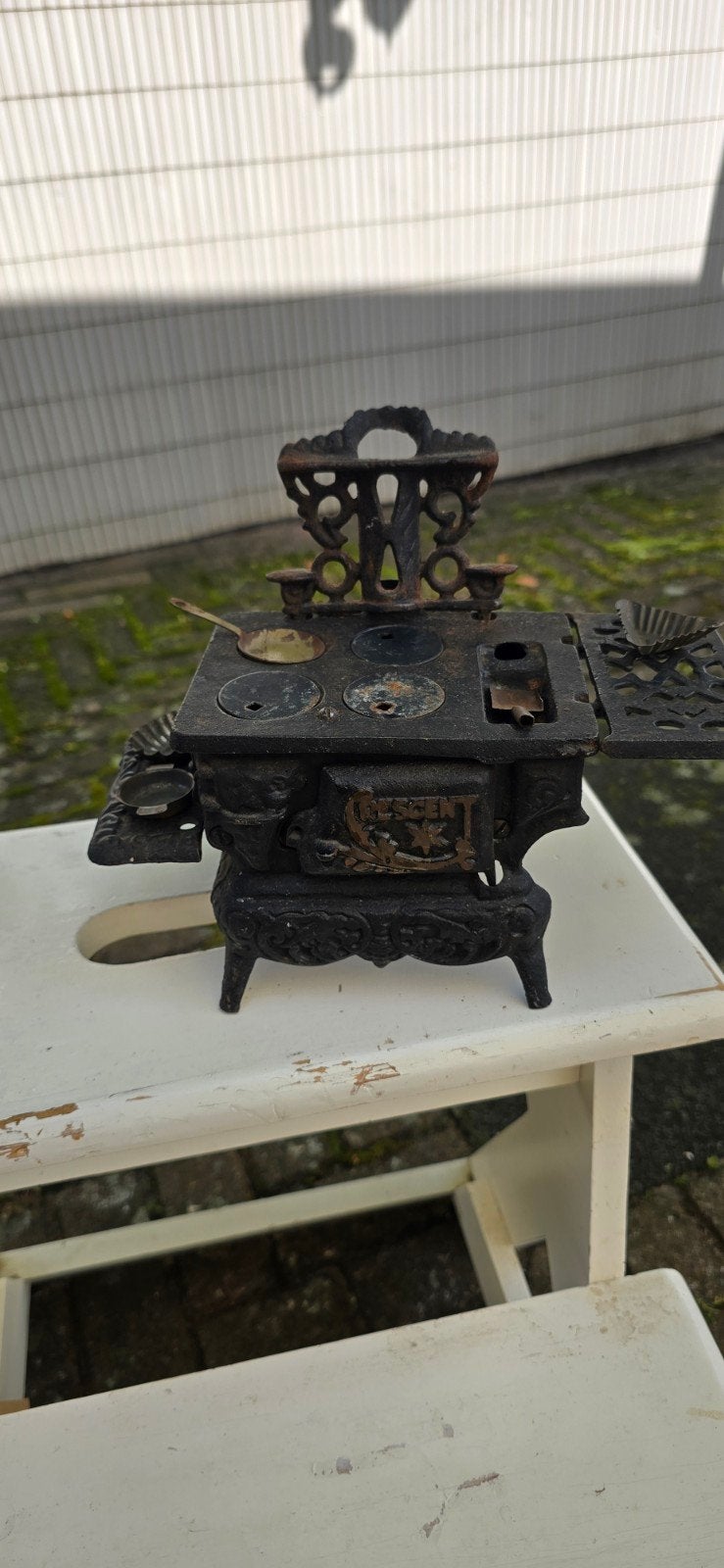 antiek miniatuur gietijzeren fornuis  Crescent, Antiek en Kunst, Ophalen of Verzenden