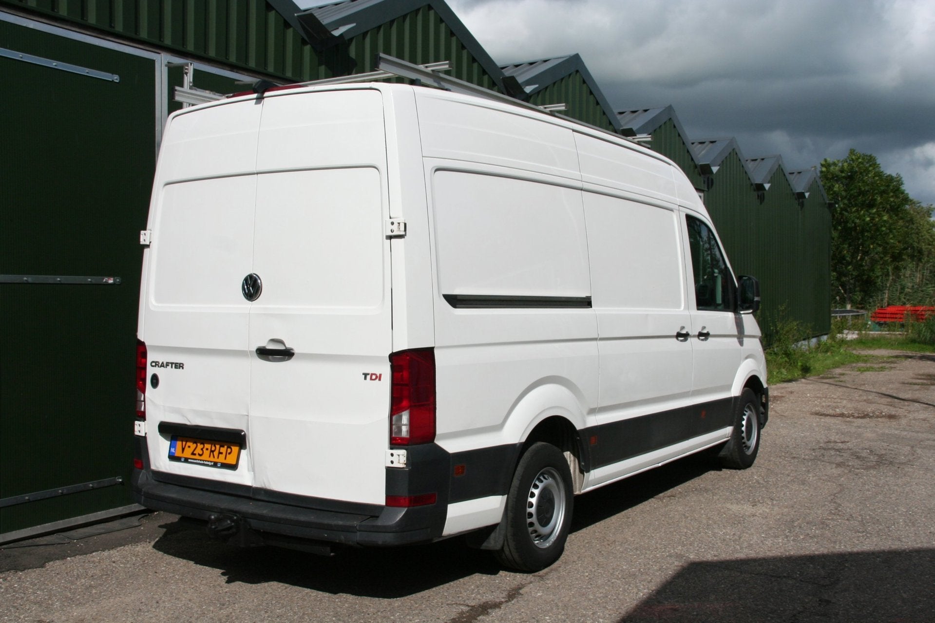 Volkswagen CRAFTER 35 2.0 TDI 177 PK L3H2 Trendline, GLASRES, Auto's, Bestelauto's, Voorwielaandrijving, Stof, 4 cilinders, Volkswagen
