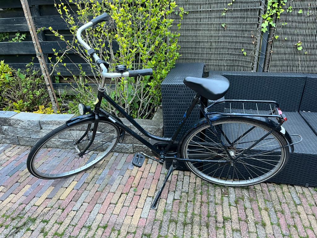 Oude fiets te koop, Fietsen en Brommers, Fietsen | Dames | Omafietsen, Ophalen, Gebruikt