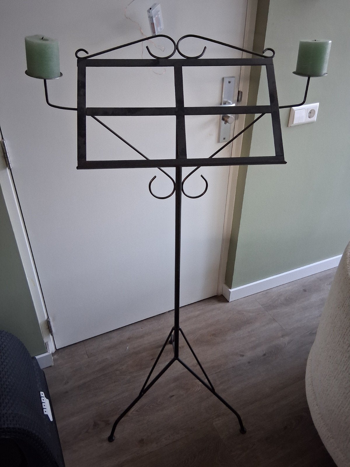 Zwart stalen muziekstandaard met kaarsen, Ophalen