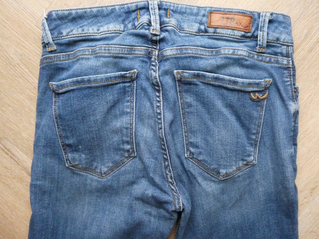 LTB Nicole spijkerbroek maat 27-32, Blauw, Ophalen of Verzenden, Zo goed als nieuw, LTB